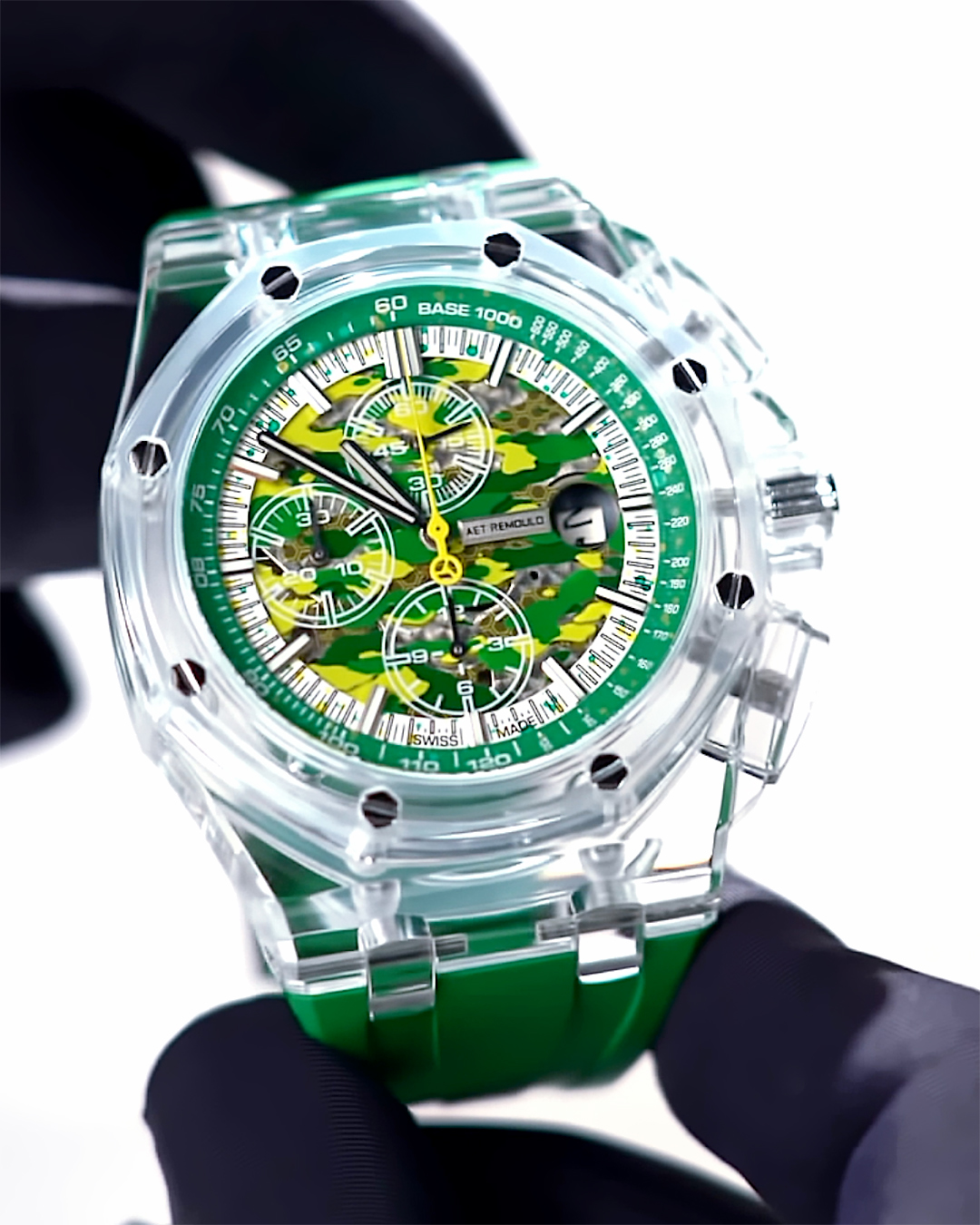 AET REMOULD Audemars Piguet Offshore CHAMELEON Sapphire Watch (Retail: US$60,900) | WORLDTIMER